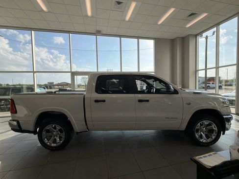 New 2026 RAM 1500 4x4 Crew Cab image 2