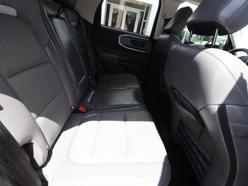 Used 2025 Ford Bronco Sport Badlands image 24