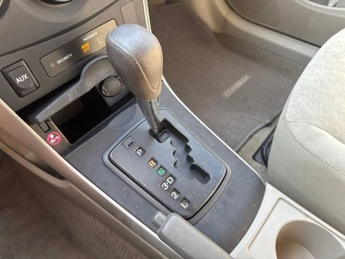Used 2009 Toyota Corolla w/ All Weather Guard Pkg FWD image 18