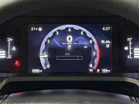 Used 2025 Toyota 4Runner SR5 image 28