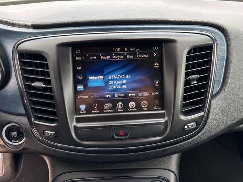 Used 2015 Chrysler 200 S w/ Navigation & Sound Group I image 25