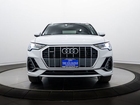 Used 2021 Audi Q3 2.0T Premium Plus w/ Premium Plus Package image 23