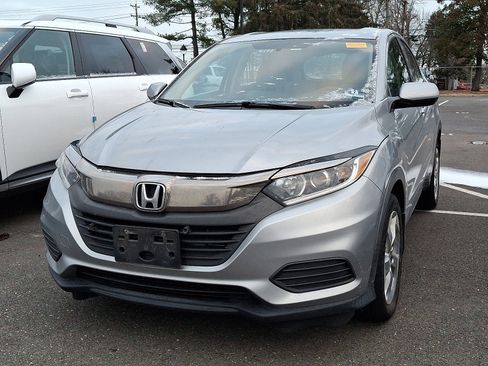 Used 2019 Honda HR-V LX image 4