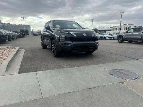 New 2026 Nissan Rogue SL AWD/4WD image 3
