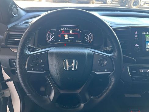 Used 2023 Honda Passport EX-L image 12