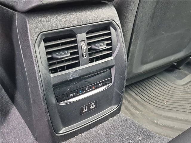 Certified 2025 BMW i4 eDrive40 w/ M Sport Package RWD image 15