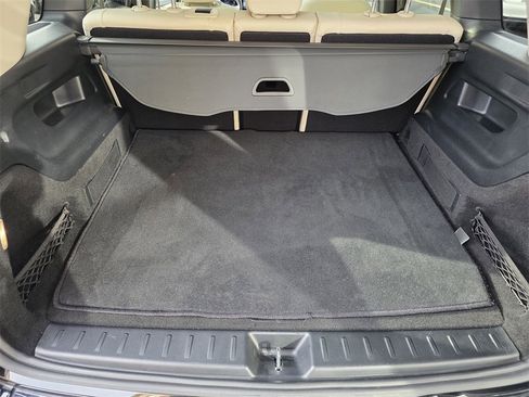 Certified 2022 Mercedes-Benz GLB 250 4MATIC image 36