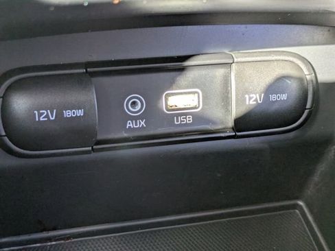 Used 2020 Kia Sorento EX image 19