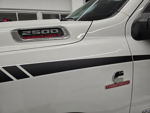 Used 2024 RAM 2500 Laramie image 14