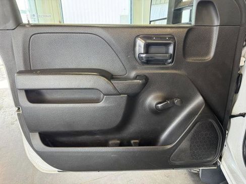 Used 2018 Chevrolet Silverado 2500 W/T w/ Snow Plow Prep Package image 15