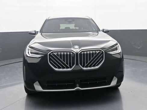 Used 2025 BMW X3 xDrive30i w/ Premium Package AWD/4WD image 2