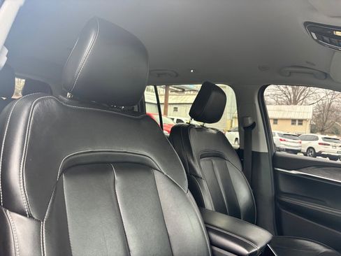 Used 2022 Jeep Grand Cherokee L Limited image 14