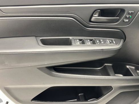 Used 2025 Honda Odyssey Sport-L image 13