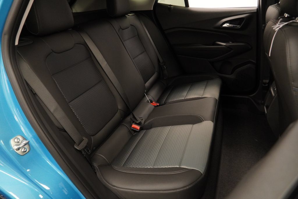 New 2026 Chevrolet Trax LT FWD image 26