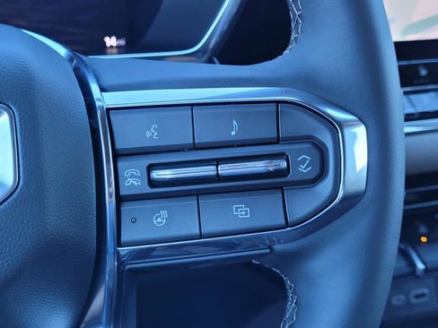 New 2026 GMC Canyon Denali w/ LPO, Denali Black Edition image 23