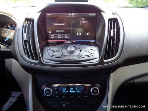 Used 2014 Ford Escape SE w/ Equipment Group 201A AWD/4WD image 12