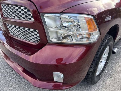 Used 2018 RAM 1500 Express image 10
