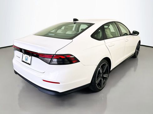 New 2026 Honda Accord SE image 5