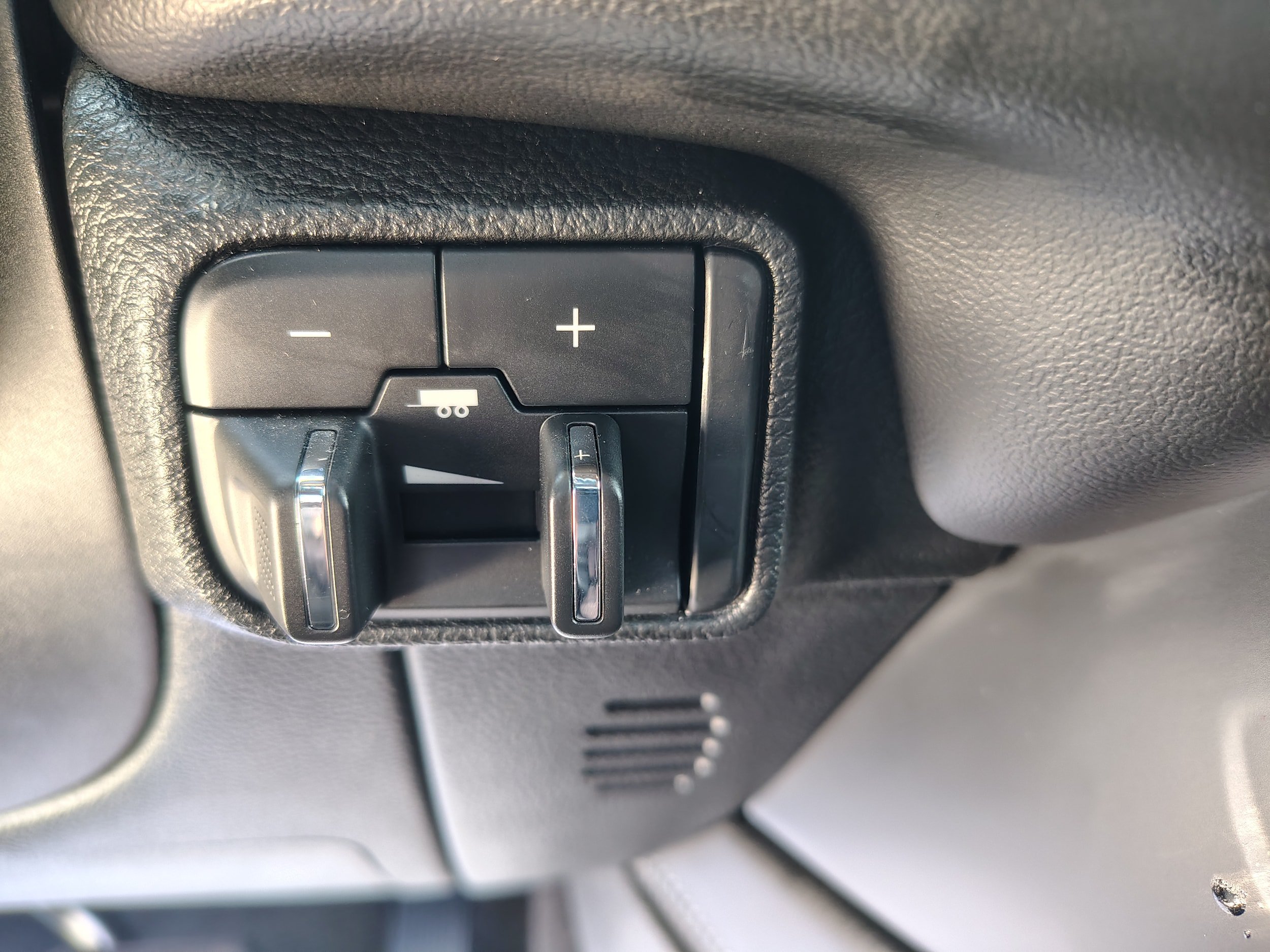 Used 2022 Dodge Durango GT AWD/4WD image 37