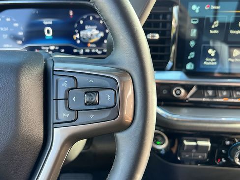 Used 2024 Chevrolet Silverado 2500 High Country w/ High Country Premium Package image 36