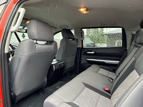 Used 2016 Toyota Tundra SR5 w/ TRD Off Road Package AWD/4WD image 22
