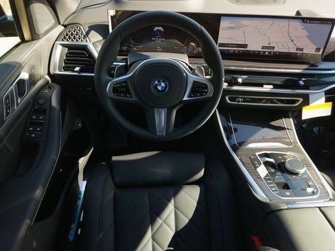 New 2026 BMW X5 xDrive50e w/ M Sport Package image 18