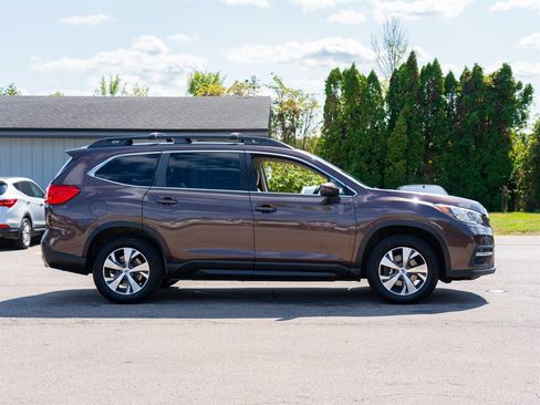 Used 2019 Subaru Ascent Premium w/ Popular Package #4 image 4