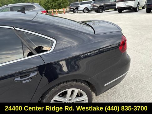 Used 2018 Volkswagen Passat 2.0T SE FWD image 8