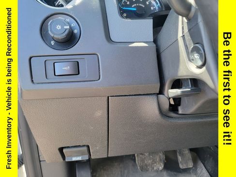 Used 2014 Ford F150 XLT w/ Equipment Group 302A Luxury AWD/4WD image 28