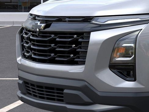 New 2026 Chevrolet Equinox LT w/ Midnight Edition FWD image 13