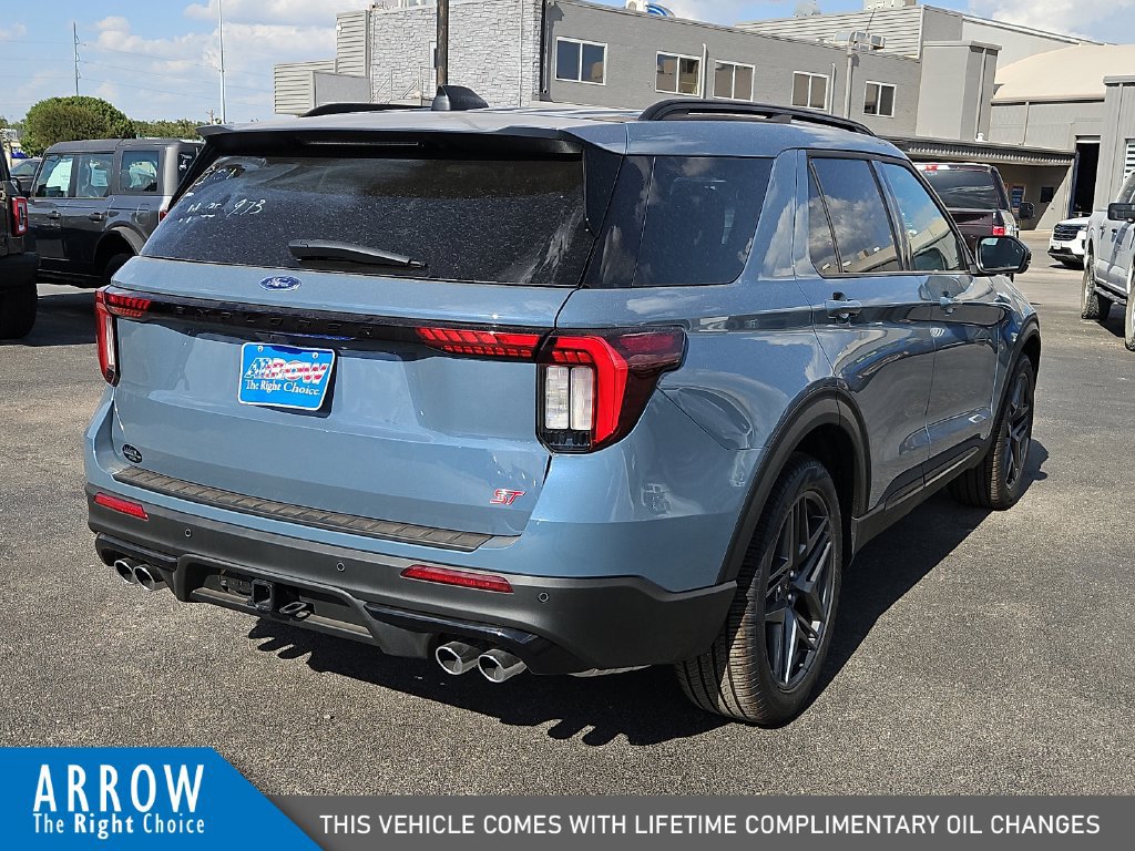 New 2026 Ford Explorer ST RWD image 11