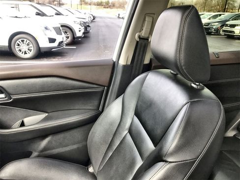 Certified 2023 Nissan Rogue SL w/ SL Premium Package image 24