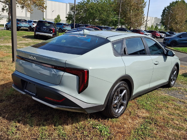 Certified 2026 Kia K4 FWD image 6