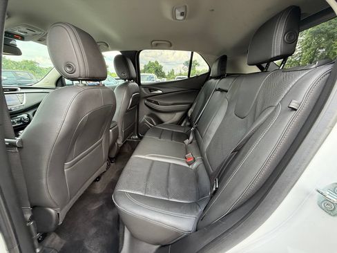 Used 2023 Buick Encore GX Essence FWD image 23