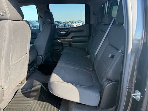 Used 2021 Chevrolet Silverado 1500 RST AWD/4WD image 12