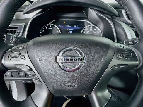 Used 2020 Nissan Murano SV FWD image 16