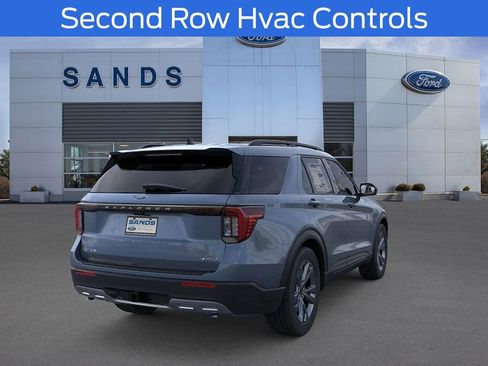 New 2026 Ford Explorer Active w/ Active Comfort Package image 8