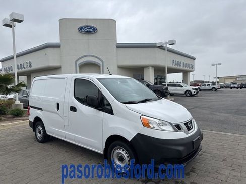 Used 2018 Nissan NV200 S image 1