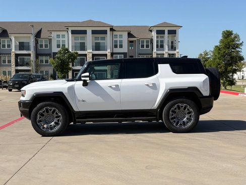 Used 2025 GMC Hummer EV 3X AWD/4WD image 4