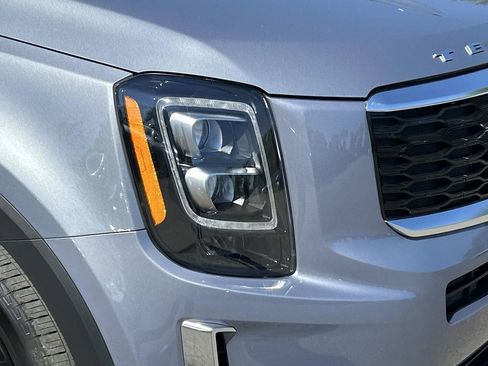 Used 2022 Kia Telluride SX w/ SX Prestige Package AWD/4WD image 10