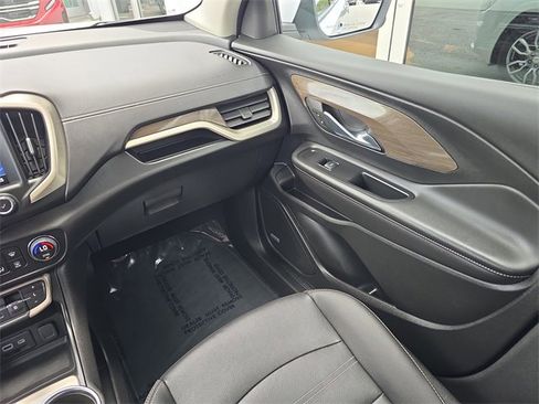 Certified 2023 GMC Terrain Denali w/ Denali Premium Package image 14