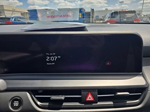 Certified 2026 Kia Seltos EX w/ EX Sunroof Package AWD/4WD image 15