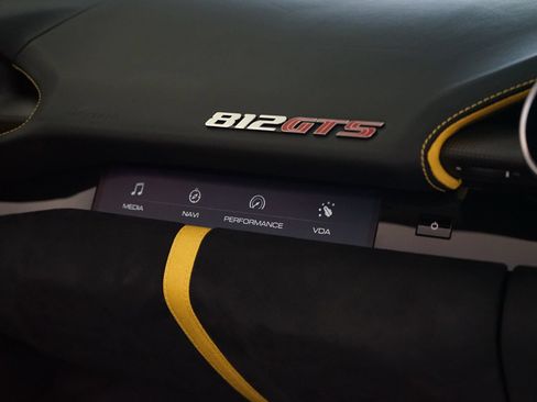 Used 2022 Ferrari 812 GTS RWD image 21