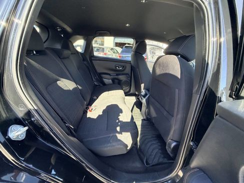 Used 2024 Honda HR-V Sport image 40