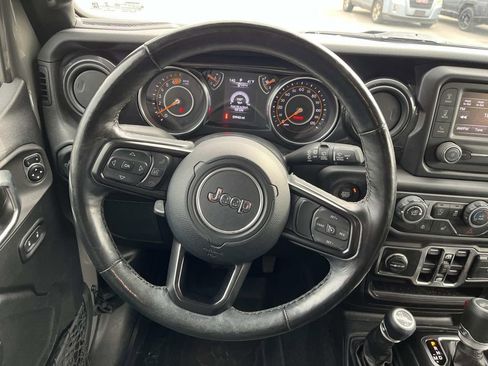 Used 2020 Jeep Wrangler Unlimited Sport image 12