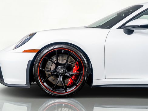 Used 2022 Porsche 911 GT3 image 19