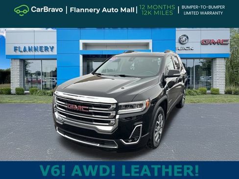 Certified 2023 GMC Acadia SLT w/ Preferred Package image 2