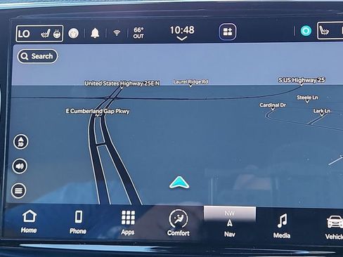 Used 2024 Chrysler Pacifica Pinnacle w/ Trailer Tow Group image 22