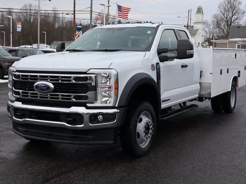 New 2026 Ford F550 4x4 Supercab Super Duty image 13
