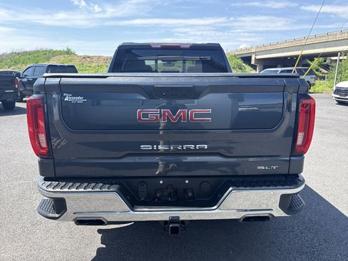 Used 2021 GMC Sierra 1500 SLT w/ SLT Premium Package AWD/4WD image 4